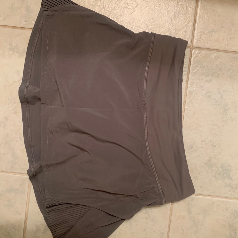 NWT Lululemon Play Off The Pleats Skirt
